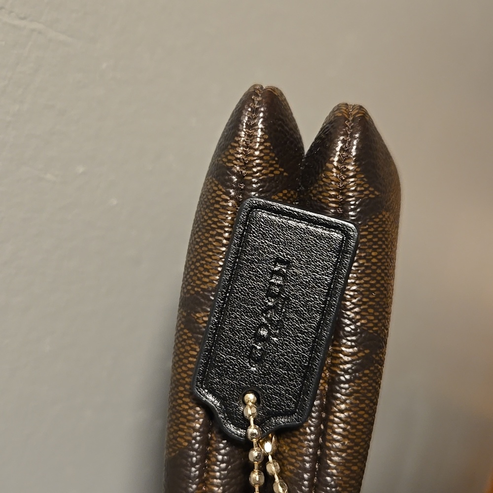 Coach Wristlet Double Zip Brown And Black Nwot View 4
